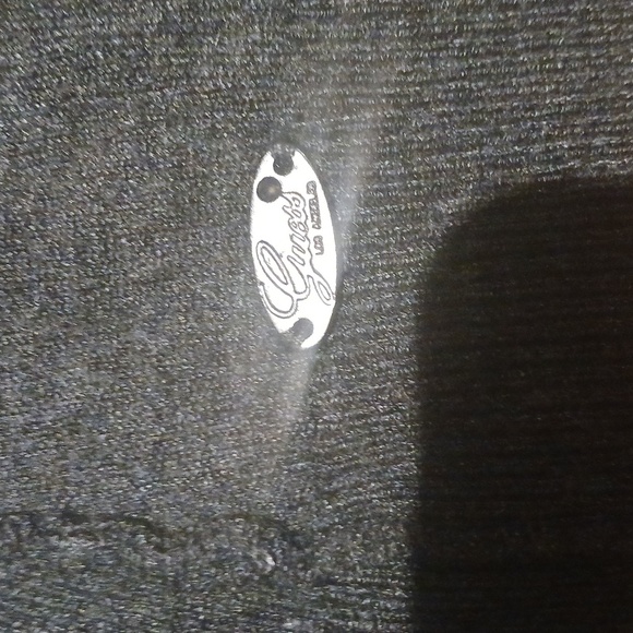 Woman's Guess Long Sleeve Shirt - Picture 4 of 6